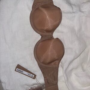 SKIMS Brown Spherical Accessory